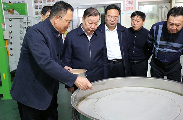 新乡市副市长祁文华带队调研高服股份